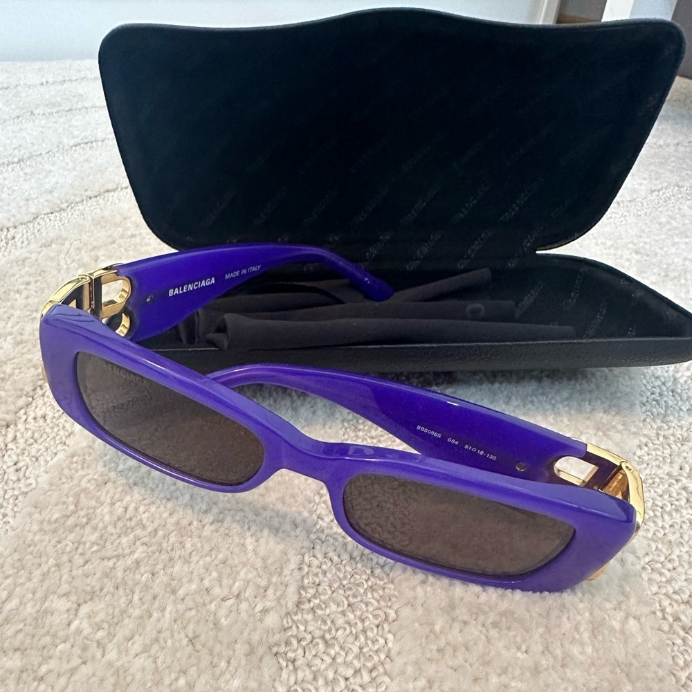Sun Glasses - image 4
